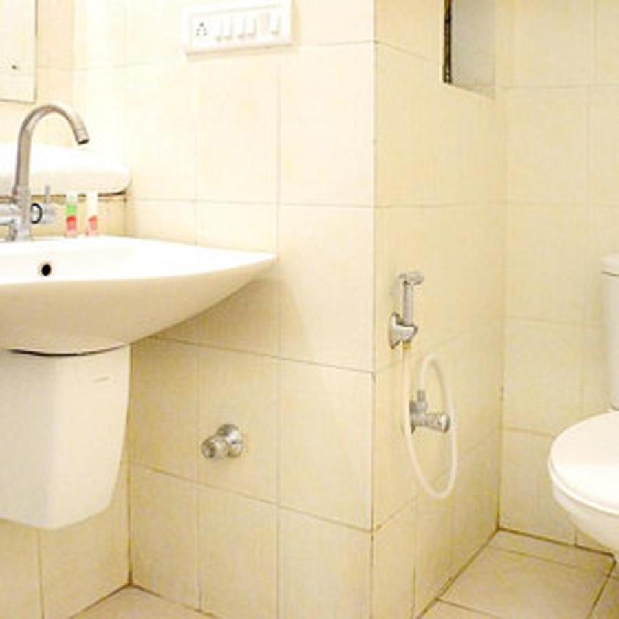 Sasti Hotel Palani Εξωτερικό φωτογραφία